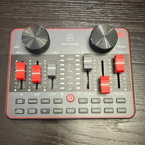 Pacchetto Attrezzatura Podcast Neculogy - Mixer, 2 Microfoni, Cavi, Supporti, Testato - Foto 1 di 7