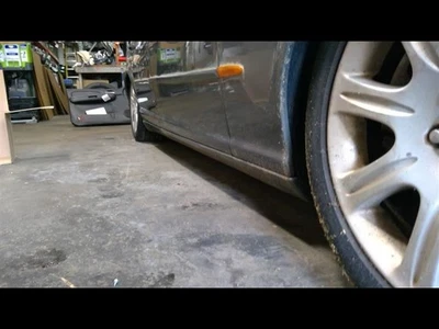 Moldura de panel basculante derecho XJ8 2004 2005 2006 2007 1396502 Foto 1 de 4