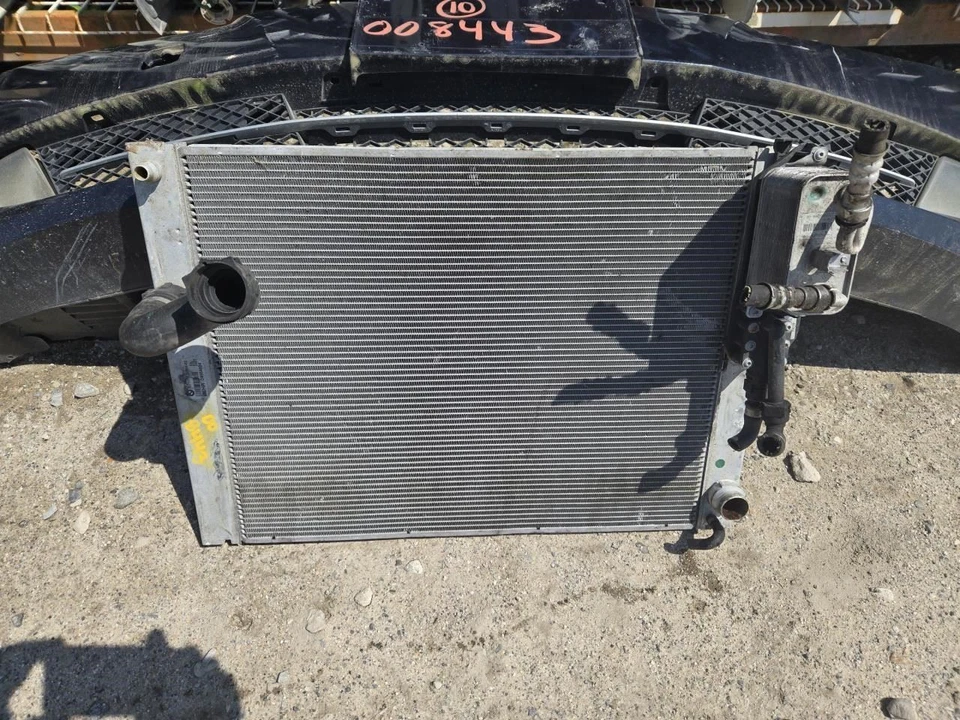 Radiator Fits 08-10 BMW 528i 452818 - Image 1 of 1