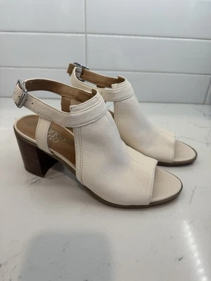 Nuevo Franco Sarto Harlet Mujer Crema Zapatos Talla 7 3 Tacón Sandalia Punta Abierta Tobillo Foto 1 de 4