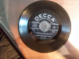 1950S VG+ RARE guy LOMBARDO 4 SONGS SEE PHOTOS FOR TITLES 91313 EP DECCA 45 - Picture 1 of 2
