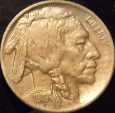 1919-P Buffalo Nickel Choice BU Uncirculated Full Horn - Image 1 of 2