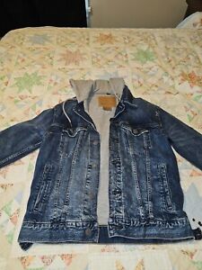 American Eagle Women's Lined Jean Jacket Button Up Style