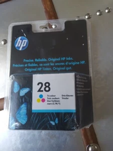 HP 28 Oryginalny wkład atramentowy, trójkolorowy 240 stron C8728AE - Zdjęcie 1 z 7