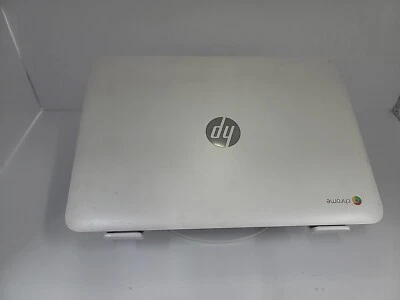HP 14-ak039wm Chromebook  4G 16G (PGL) - Image 1 of 4