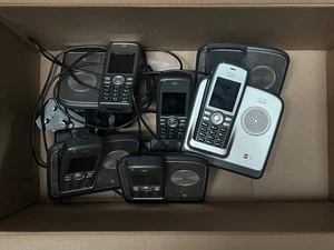 Cisco 7925G Wireless IP Phone with Charger x 5 Bundle - Picture 1 of 1