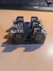 Marathon Electric 6F30A3B Fuse Holder - 3P - 30A - 600V - Picture 1 of 4