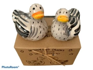 Cream Striped Waddling Ducks Ceramic Salt & Pepper Set BNWB by REGENCY - Picture 1 of 6