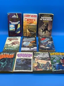 Lot of 10 Sci-Fi/Fantasy Paperback Novels - Alan Dean Foster, Larry Niven, etc. - Picture 1 of 23