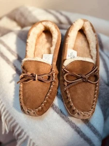LL BEAN HAUSSCHUHE MOKASSIN WILDLEDER braun Leder FELL gefüttert Gr. 4 Kinder NEU - Bild 1 von 6