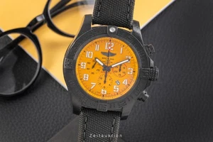 Breitling Avenger Hurricane 12H Cronógrafo Breitlight XB0170E41B1W1 Papeles - Imagen 1 de 14