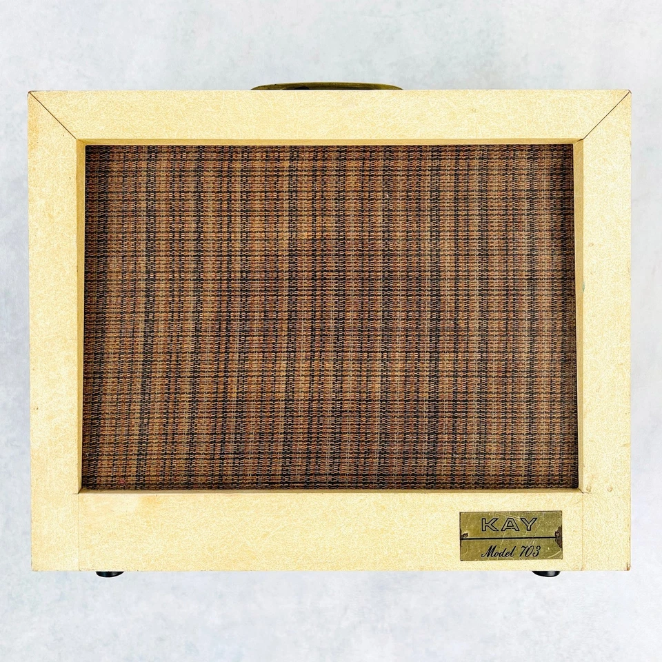 Kay 型号 703 1x8 英寸组合放大器 1962 - 奶油色和棕色 — 第 1/4 张图片