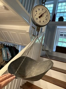 Vintage 20 Lb Penn ScaleManufacturing Co. Hanging General Store Scale with Scoop - Picture 1 of 10