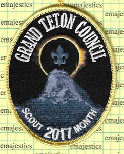 BSA GRAND TETON Council scout mes 2017 eclipse parche como nuevo - Imagen 1 de 1