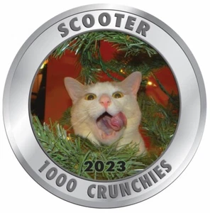 One 2023 Scooter & Hammy Holiday .999 One Ounce Silver 1000 Crunchy Coin - Bild 1 von 2