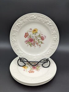 Homer Laughlin Eggshell Theme Bread Dessert Plates Set of 4 Floral Center TH6 - Picture 1 of 9
