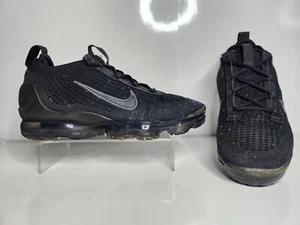 Nike Air Vapormax 2021 Flyknit Triple Black -Mens US 9.5- Trainer WORN ONCE - Picture 1 of 11