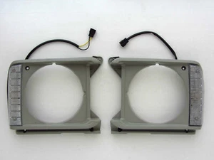 78-83 for Toyota Hilux RN30 Headlight surround corner light - Picture 1 of 2