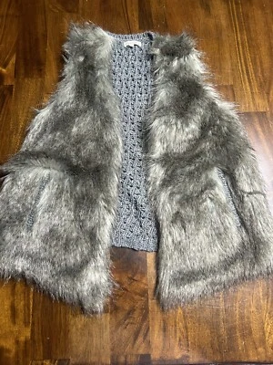 Chaleco de piel sintética Ella Moss niñas talla 12 nuevo sin etiquetas espalda de ganchillo elegante ocasión especial Foto 1 de 4