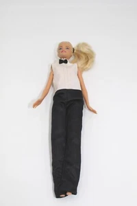 Barbie In Dinning Out Dress Casino Outfit Princess Doll Mattel 2013 Used Toy - Picture 1 of 5
