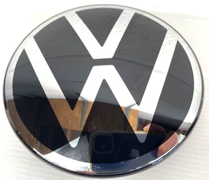 VW TIGUAN MK2 2021 - 2024 FRONT GRILL BADGE EMBLEM LOGO NEW GENUINE 5NA853601M - Picture 1 of 6