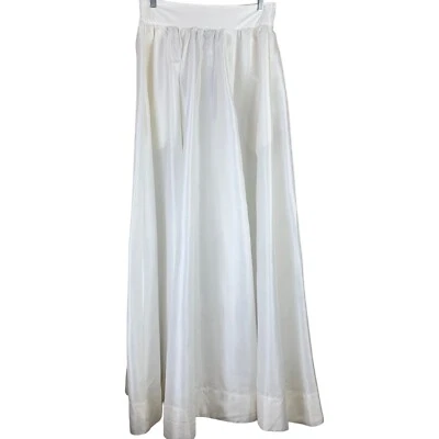 Maxi Falda Tov 40 Blanca Brillante Cremallera Frontal Línea A Bolsillos Cintura Alta Semi Transparente Foto 1 de 4