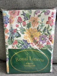 Royal Leinens Blumenmuster Stoff Tischdecke 60"" x 102"" entzückendes Muster 50/50 Mischung - Bild 1 von 8