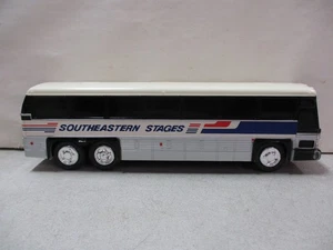 South Eastern Stages Charter Bus Plastikbank - Bild 1 von 6