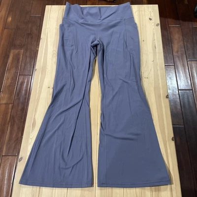 Pantalón Athleta Salutation Stash Acampanado-Violeta Oscuro Para Mujer XL con Bolsillos Foto 1 de 4