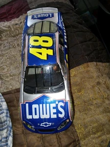 1/24 Scale 2005 #48 Lowes Nascar - Picture 1 of 3