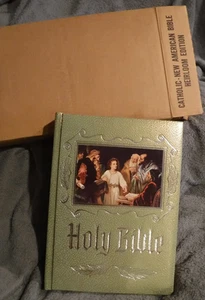 DIE NEUE AMERIKANISCHE BIBEL VOM KATHOLISCHEN BIBELVERLAG JAHRGANG 1981 - 1982 AUSGABE - Bild 1 von 15