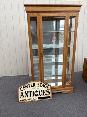 67251 Oak Curio China Cabinet - Image 1 of 4