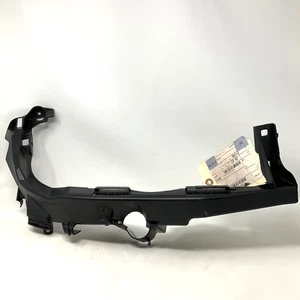 BMW 2009-12 3 Series/xDrive/M/I Passenger Side Headlight Bracket OEM 7138402 - Bild 1 von 10