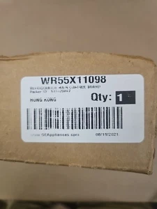 BRAND NEW GENUINE OEM GE WR55X11098 MAIN CONTROL BOARD IN ORINAL BOX FACTORY... - Picture 1 of 2