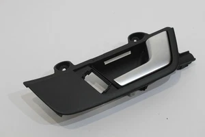 Audi A4 8E B7 OS Right Interior Door Handle Black 8E2837020G - Picture 1 of 15