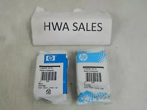 2 Genuine HP 61 CH561W CH562W Black Tri-Color Ink Cartridges SEALED OEM NEW - Picture 1 of 4