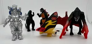 Set 6 pezzi figure Godzilla Monsters alte circa 2 pollici. Venditore USA! Spedizione gratuita! - Foto 1 di 5