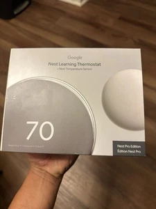 New Google Nest Learning Thermostat (4th Gen) w Temperature Sensor silver - Picture 1 of 3