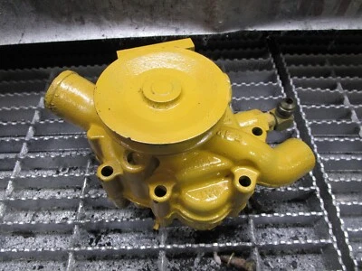 Caterpillar 3116 3126 C7 Water Pump Assembly Part 187-8957 Pulley 7W3780 - Image 1 of 4