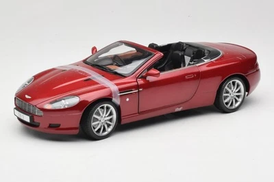 8163 Aston Martin DB9 Volante Red Solido 1:18 - Immagine 1 di 4