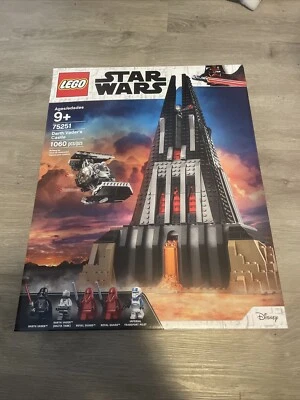 *RETIRED SEALED LEGO Star Wars: Darth Vader's Castle (75251) - Image 1 of 4