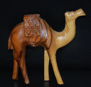 Krippenfigur - Kamel Handgeschnitzt aus Olivenholz . H - 9 cm - Bild 1 von 4