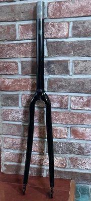 Sunlite Chromoly Road Fork 700C, 1-1/8” Threadless, 45mm Rake, Rim Brake - Image 1 of 4