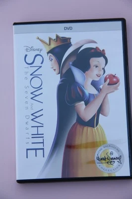 Disney Snow White & The 7 Dwarfs DVD Signature Collection Anniversary Edition... - Image 1 of 2