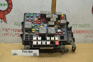2003-06 GMC Sierra Fuse Box Junction OEM 1511561702 Module 83-11A4 - Picture 1 of 4
