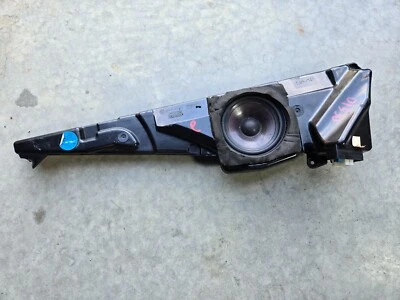 Altavoz puerta derecha BMW E39 525i 528i 530i 540i M5 1997-2003 OEM 65138360782 Foto 1 de 4