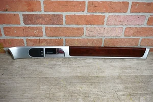 WOOD 2005-2006 VOLKSWAGEN TOUAREG 7L FRONT RIGHT INTERIOR DOOR HANDLE BEZEL OEM - Picture 1 of 9