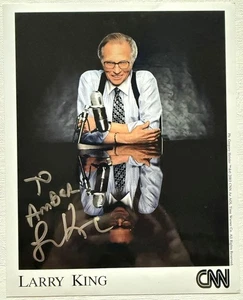 Larry King († 2021) signed handsigniertes Hochglanz 8x10 Foto - Bild 1 von 1