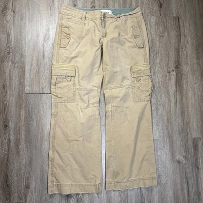 VTG Old Navy Cargo Khaki Pants 100% Cotton Women's 14 Regular Baggy Wide Leg - Image 1 of 4