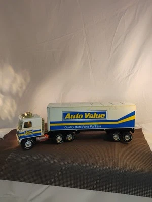 🔥Nylint Auto Value Quality Auto Parts STEEL GMC 18 Wheeler Toy Semi  911-Z Vtg - Image 1 of 4